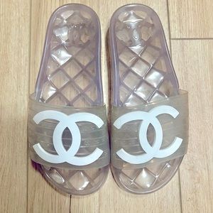Chanel Slides